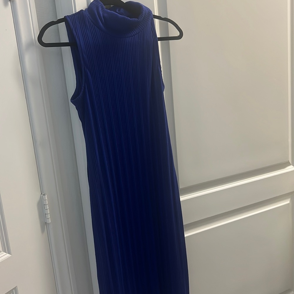 MIDI black dress